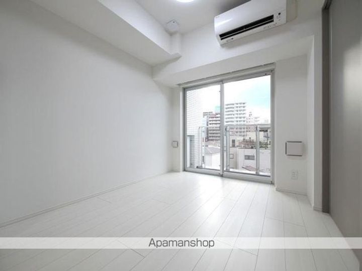 東京都豊島区池袋本町3丁目の賃貸マンションの内装