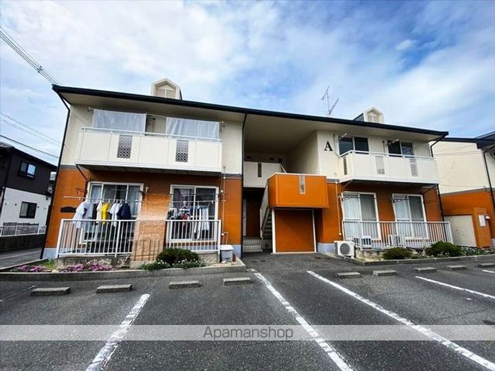 さつきハイツ A棟の外観