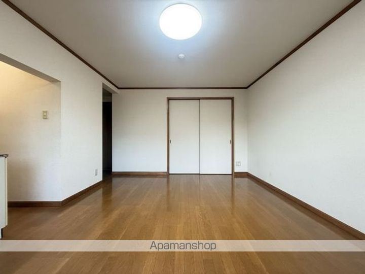 めぞん参番館の内装