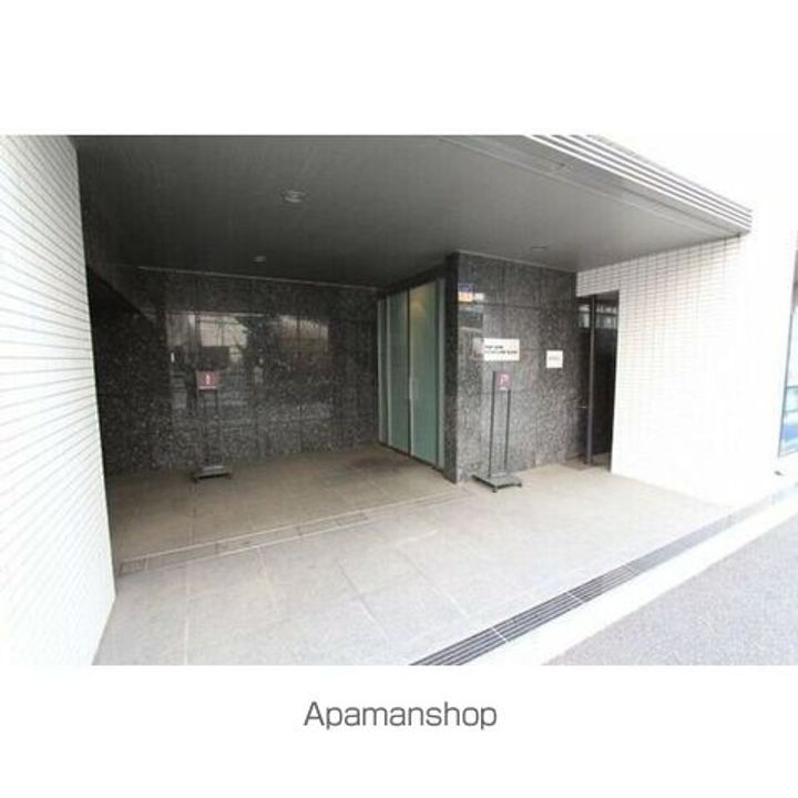 プライムアーバン四谷外苑東の外観
