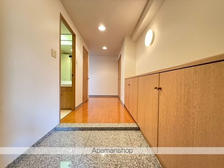 ガーデンテラス函館の玄関