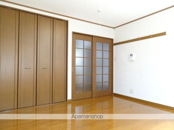 アレーズ103の内装