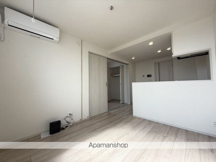 KEIAI RESIDENCE 勝田台の居間