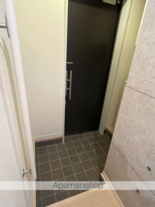 WIND VALLEY Ⅲ番館の玄関