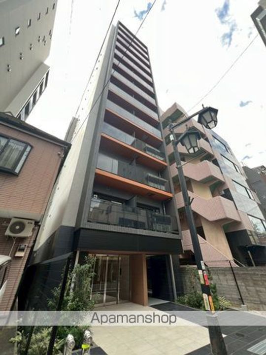 東京都新宿区北新宿4丁目の賃貸マンションの外観