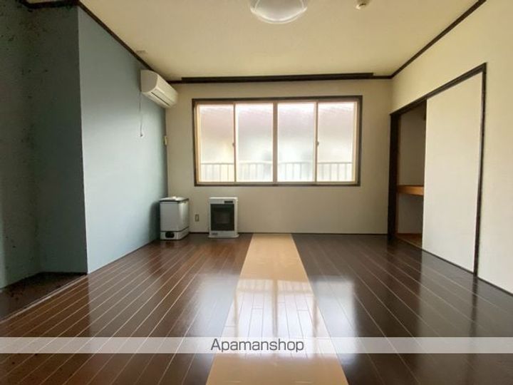 コーポIY202の居間