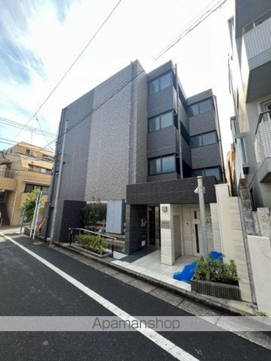 東京都中野区中央3丁目の賃貸マンションの外観