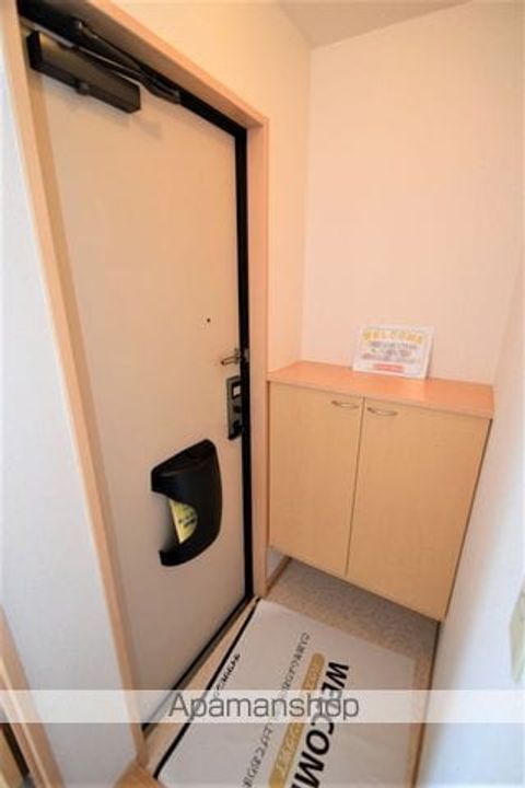 パルファンローズの玄関