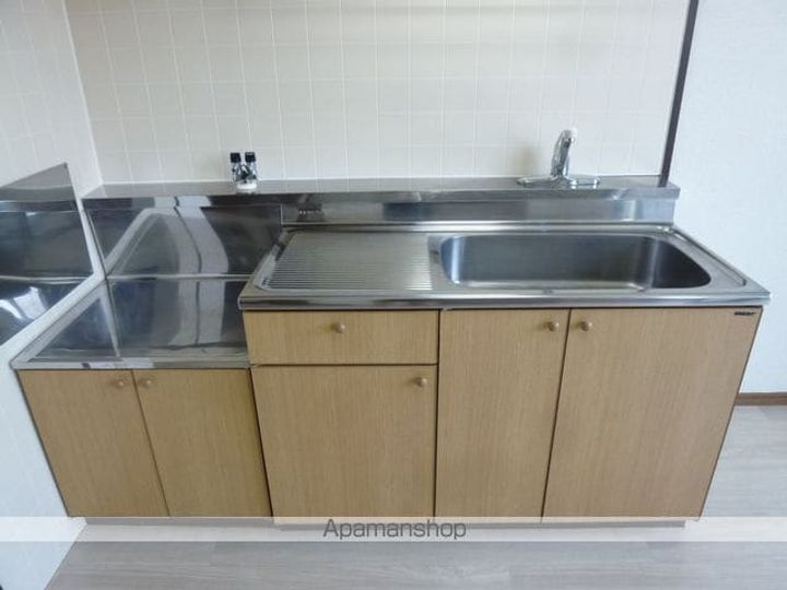 BLUETOWN202のキッチン