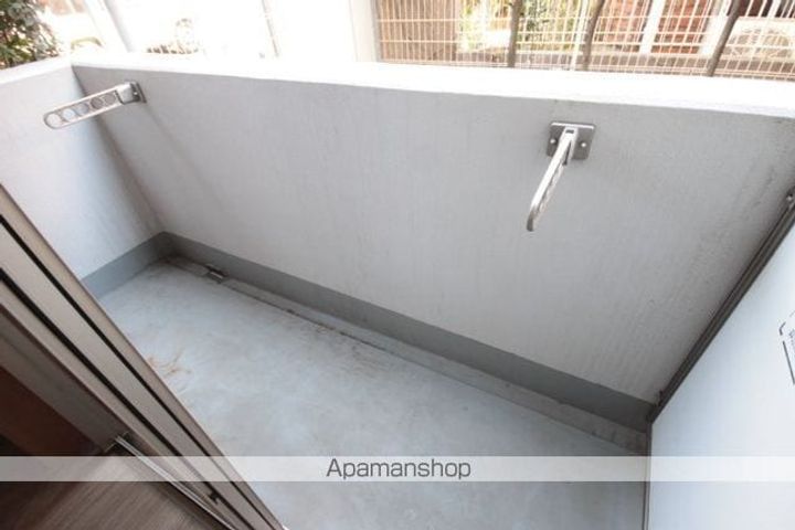 カサル・ミーサのその他画像