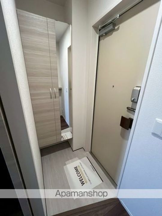 DーROOM南花園の玄関