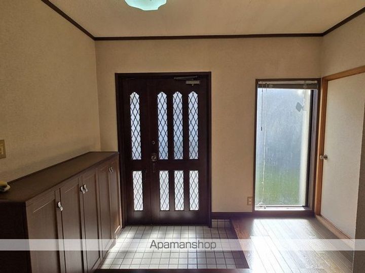 広島県福山市東川口町2丁目(一戸建)の賃貸物件戸建ての玄関