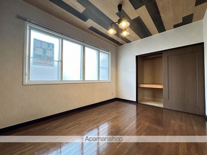 ヴィラコート美原202の内装