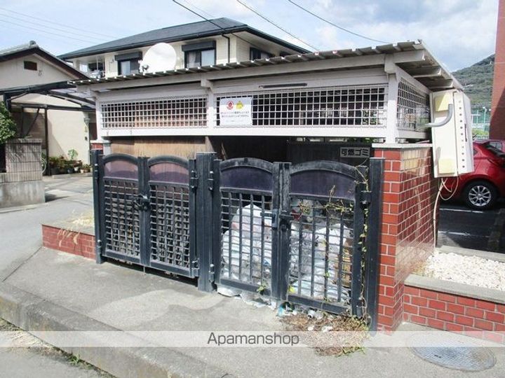 クリスタル甲府善光寺の外観