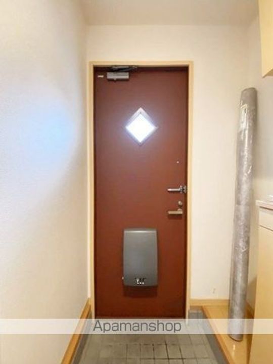 シャン・プランタンの玄関