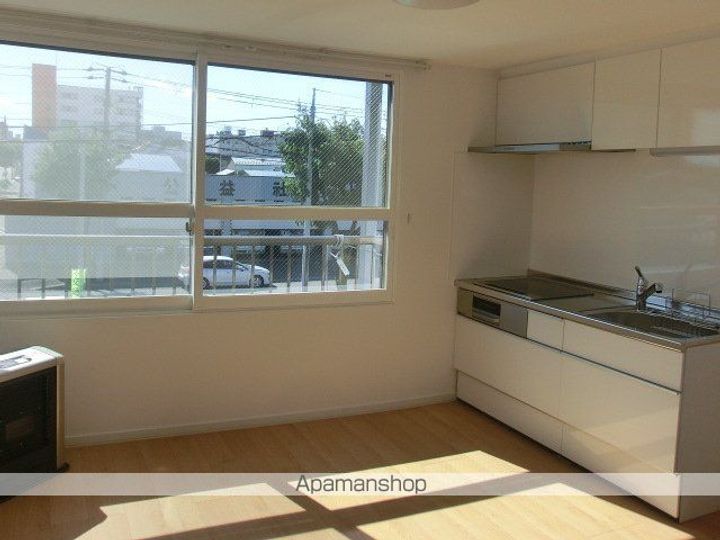 ユトリロ帯広東201の居間