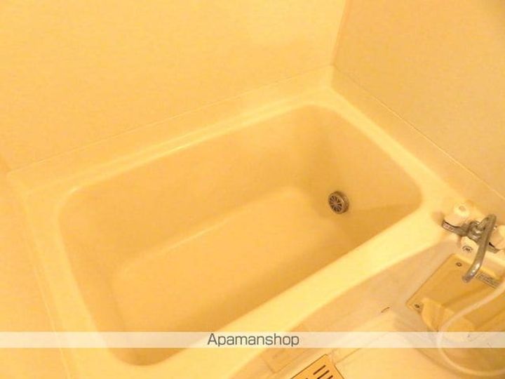 メイプルリーフの風呂