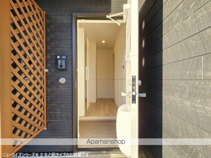 ローレルブリーゼAの玄関