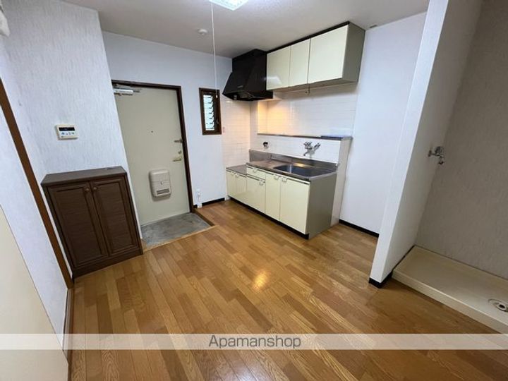 コーポサクセス301の居間