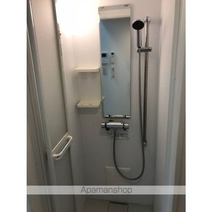 スクリーア永福203号室の風呂