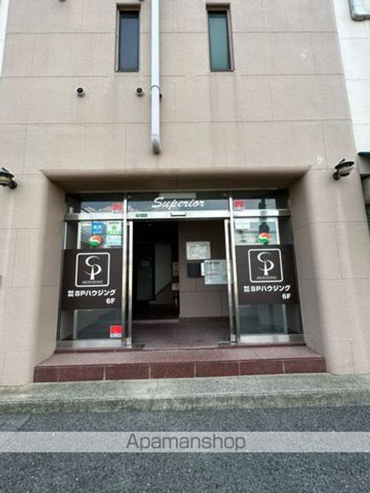 スペリオール学園前の内装