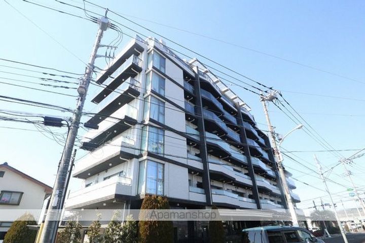 東京都立川市幸町3丁目の賃貸マンションの外観
