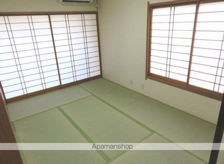 サンモール井上の居間