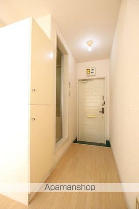 ファミーユ府川の玄関