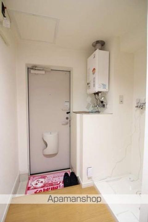 ツインライト大麻102の玄関