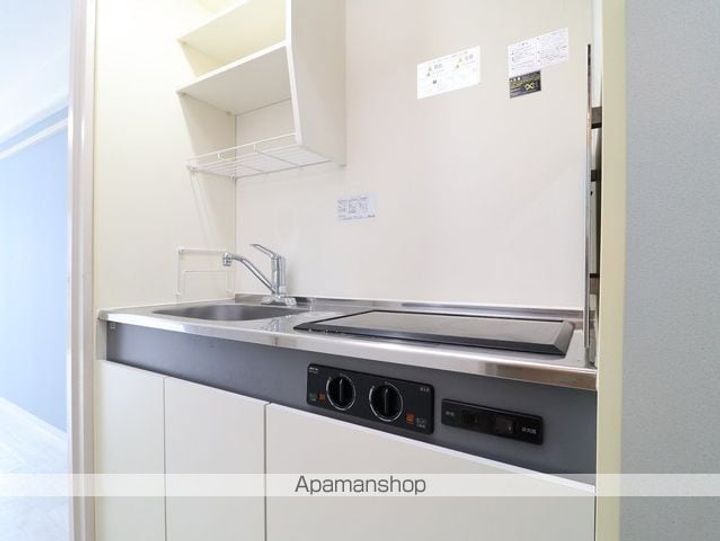 愛知県名古屋市昭和区阿由知通3丁目の賃貸マンション406のキッチン