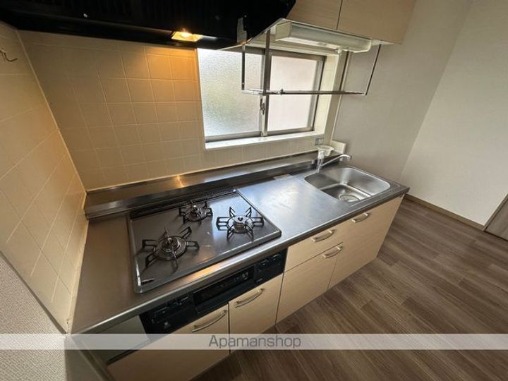 へーベルYSのキッチン