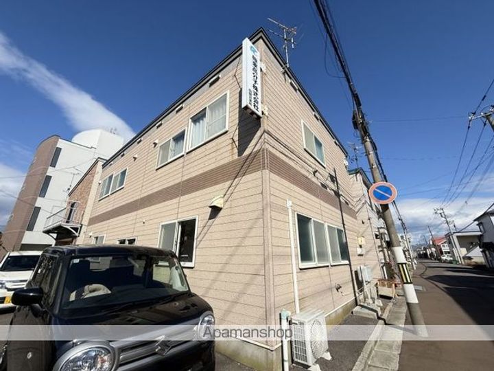 栄町6番アパート(サカエチョウロクバンアパート)101の外観