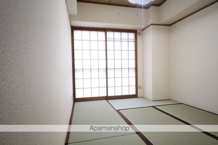 コスモス東豊中の居間