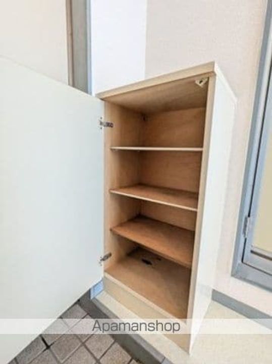 ノーリーズン松戸の玄関