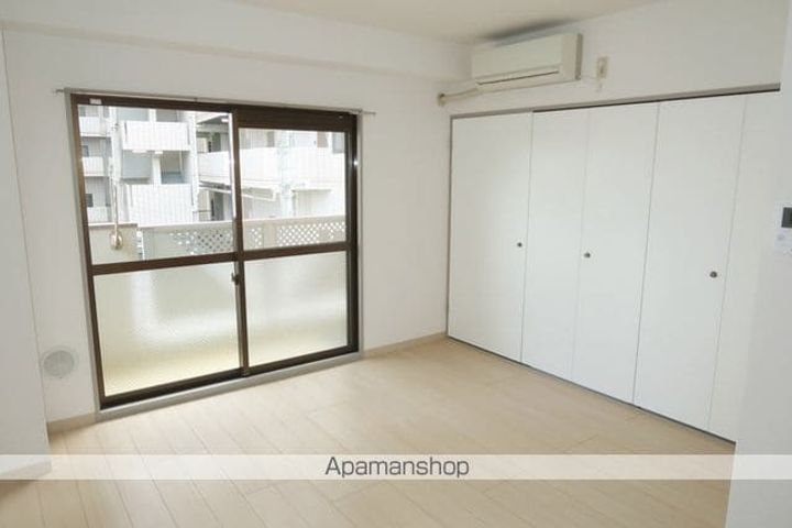 仲町マンションの内装