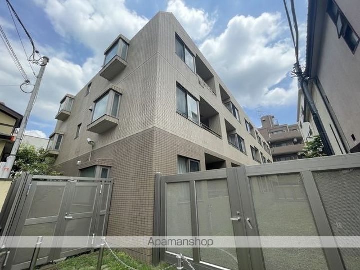 東京都杉並区荻窪4丁目の賃貸マンションの外観