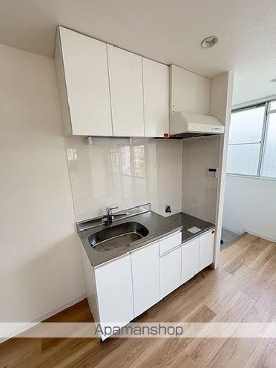 汐入ビル403の内装