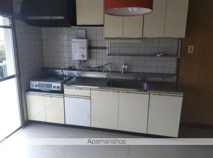 小金原団地6−7街区4号棟のキッチン