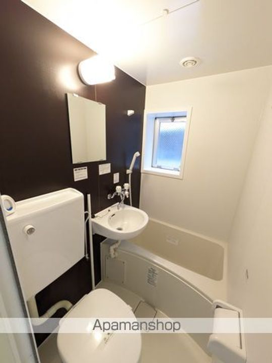 東京都中野区中央2丁目の賃貸マンションの内装