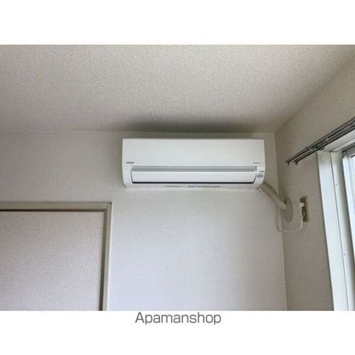 サンシャイン90の居間