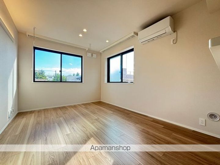 GLOW RESIDENCEの内装