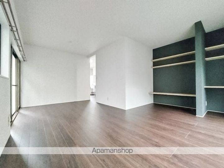 東京都日野市南平2丁目(一戸建)の賃貸物件の居間