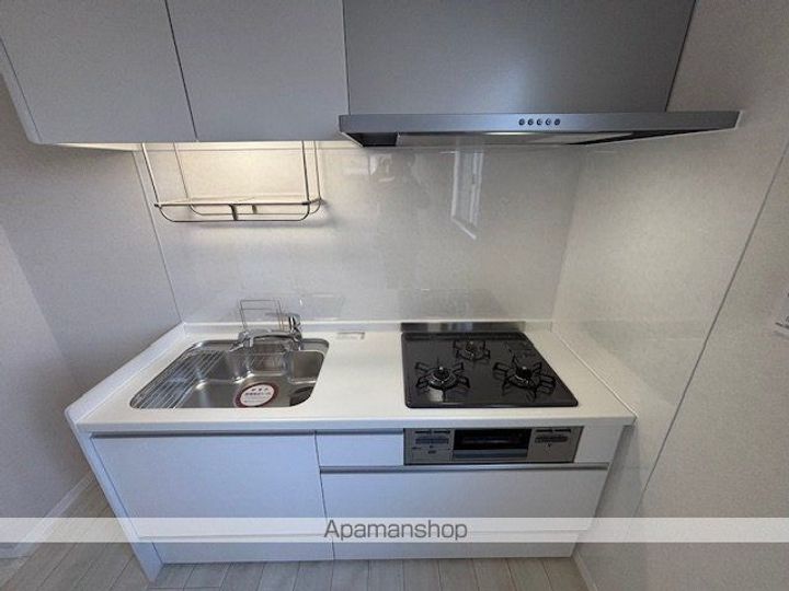 ファーストグリーンⅡ102のキッチン