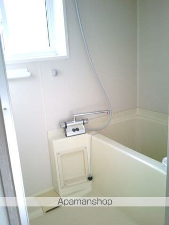青森県八戸市長根1丁目の賃貸アパートの風呂