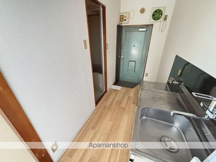 第2まさみセンチュリー の内装