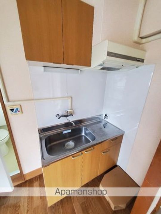 メゾン呉羽403のキッチン