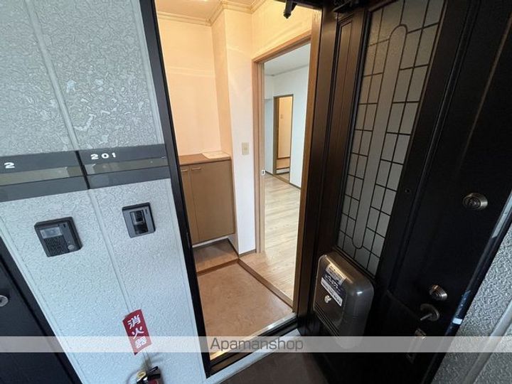 コートヴィレッジⅠの玄関