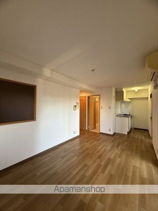 フロントフィールド長居東の内装