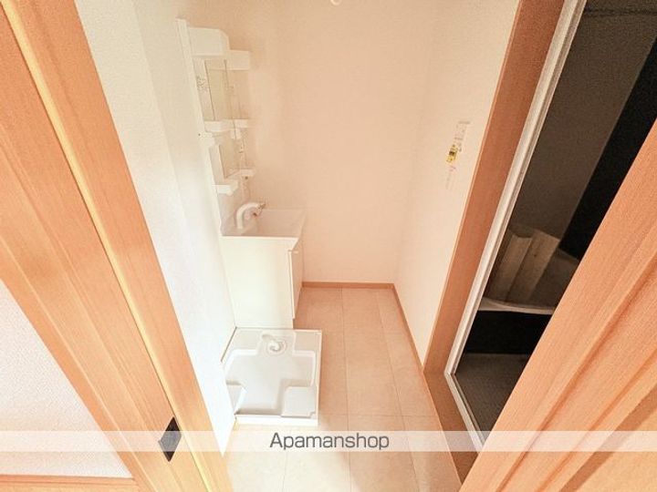 エコノ高松の内装