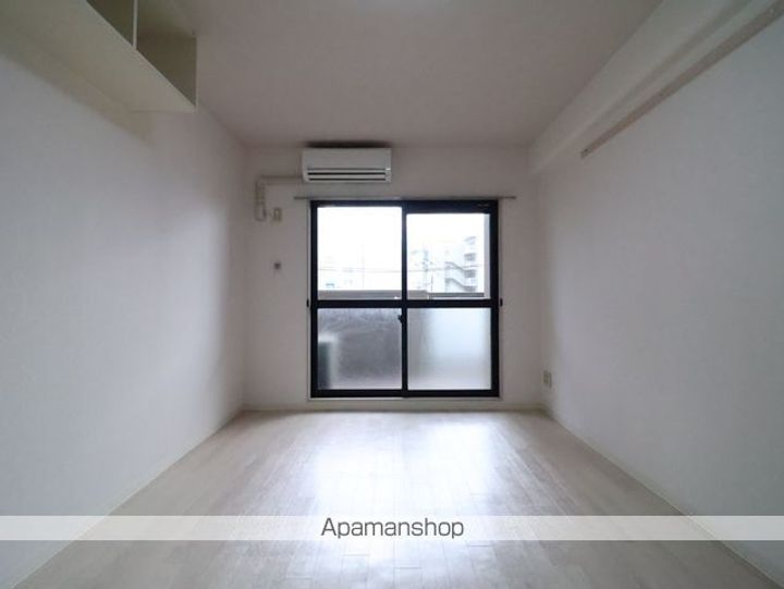 愛知県名古屋市昭和区阿由知通3丁目の賃貸マンション406の内装